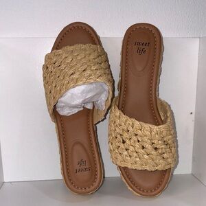 Women's Tan Woven Sandals